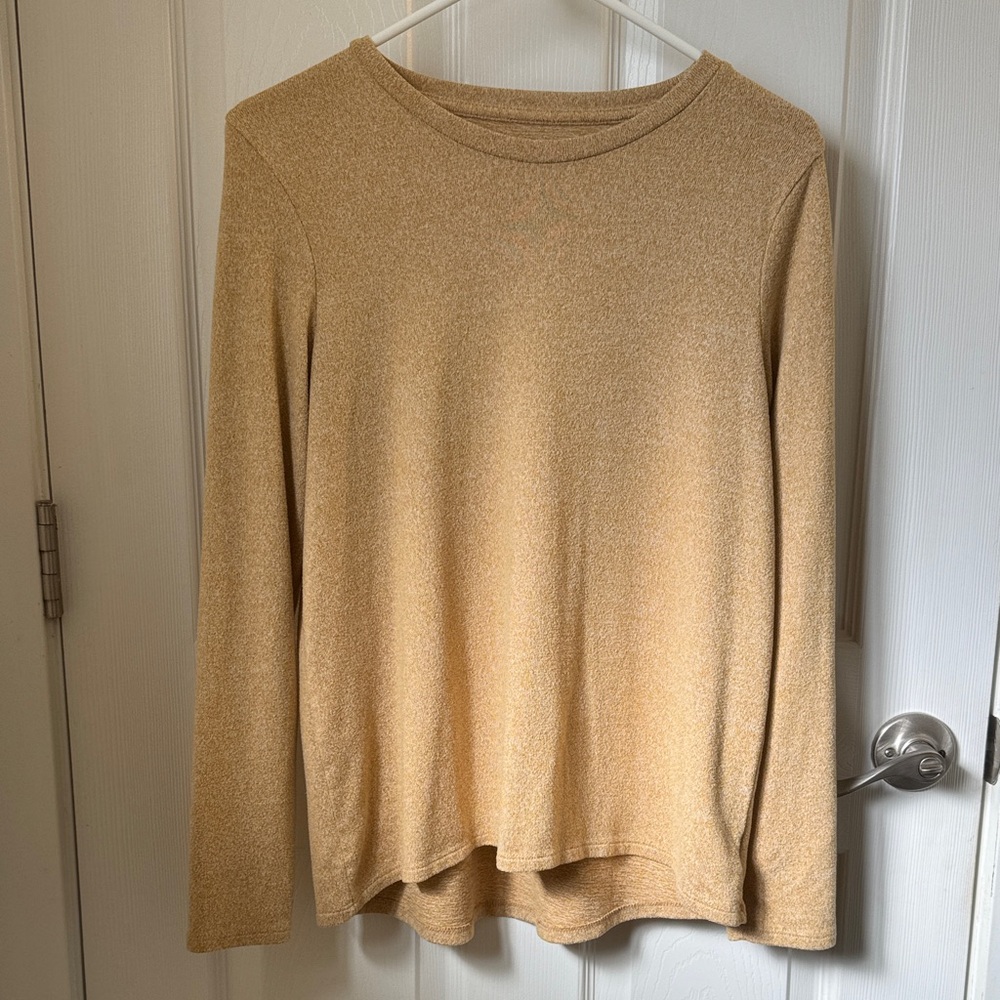 American Eagle Outfitters Long Sleeve Shirt